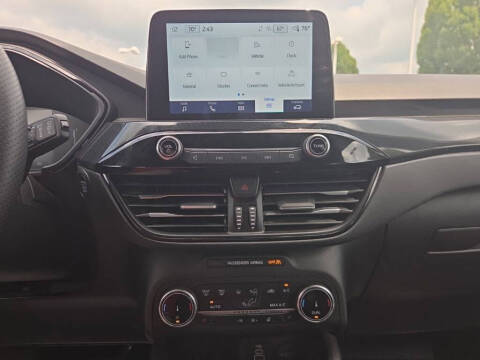2025 Ford Escape ST-Line Select