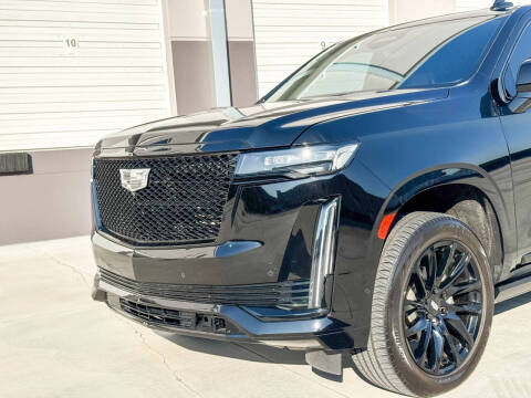 2023 Cadillac Escalade Sport