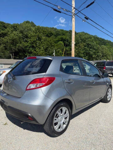 2011 Mazda MAZDA2