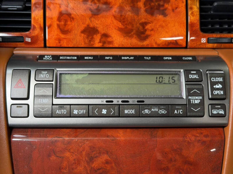 2004 Lexus SC 430