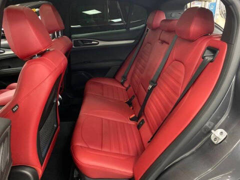2024 Alfa Romeo Stelvio Ti