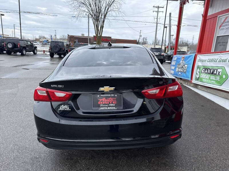 2017 Chevrolet Malibu LT