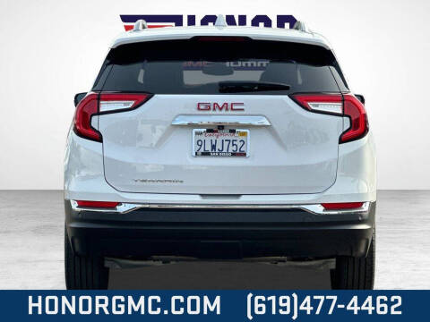 2024 GMC Terrain SLT
