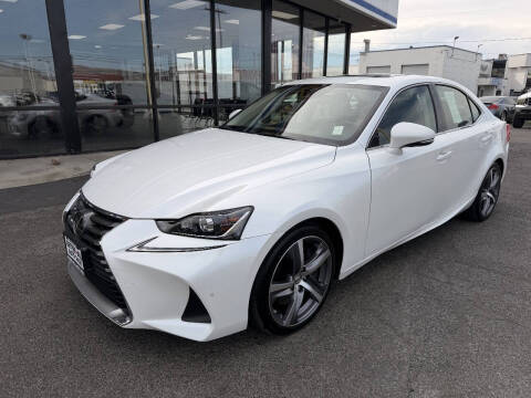 2017 Lexus IS 200t