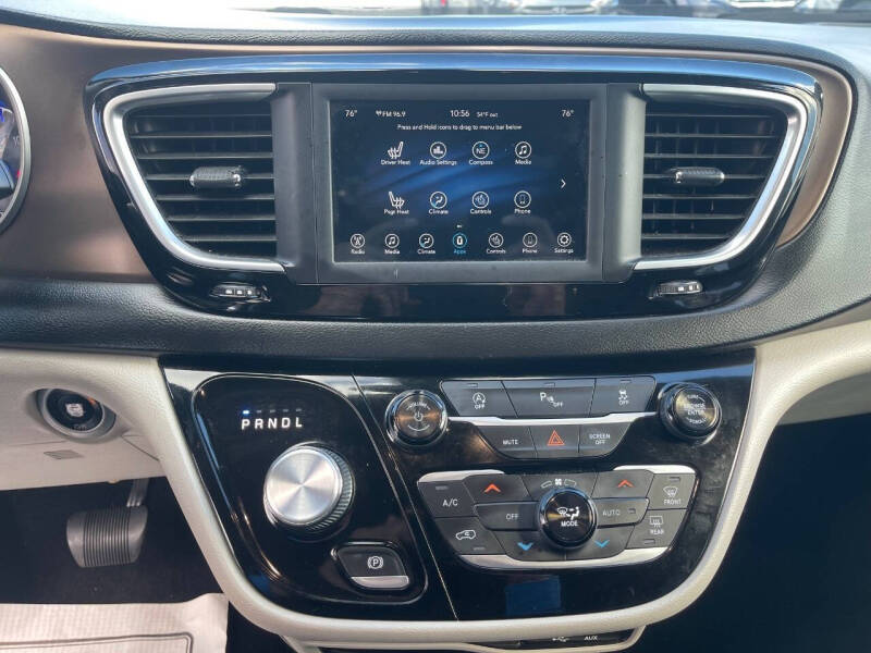 2018 Chrysler Pacifica Touring L