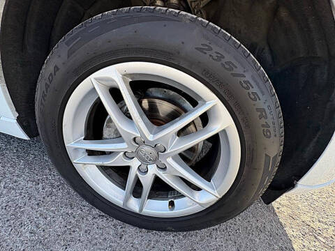 2013 Audi Q5 2.0T quattro Premium Plus