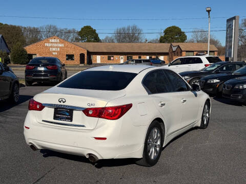 2015 Infiniti Q50 Premium