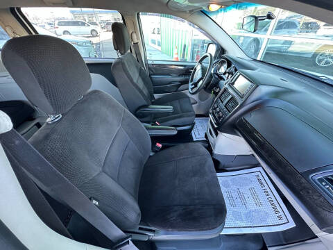 2017 Dodge Grand Caravan SE