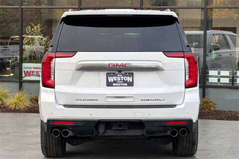 2022 GMC Yukon XL Denali