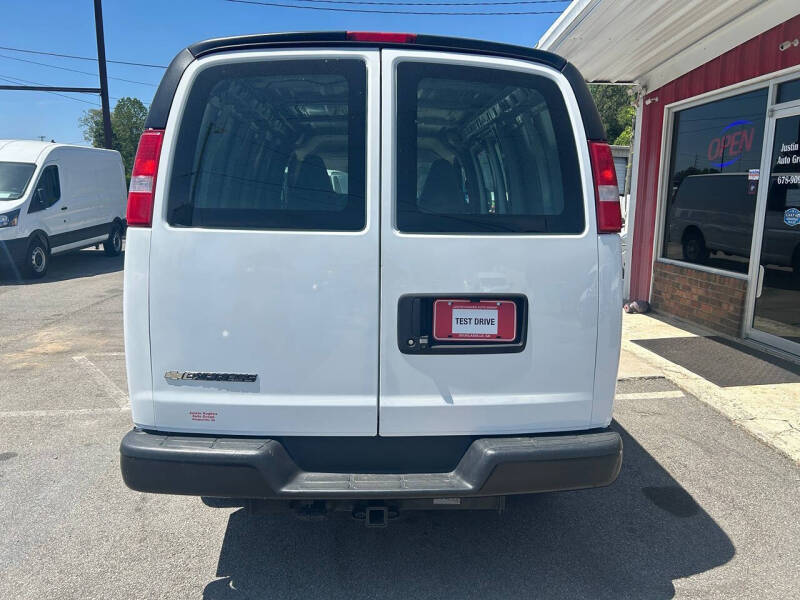 2020 Chevrolet Express 2500