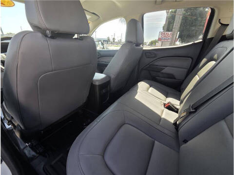 2022 GMC Canyon Elevation Standard