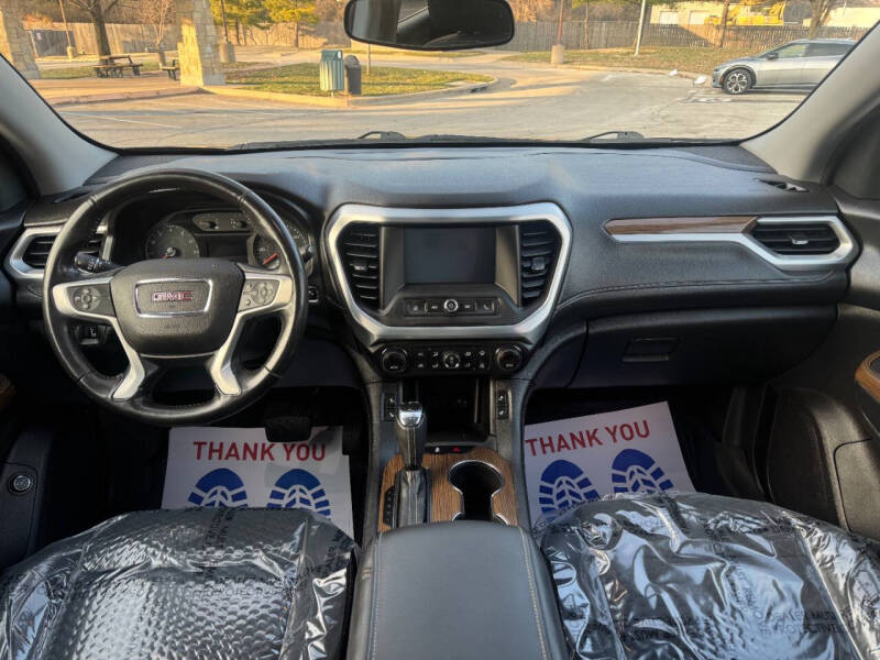 2018 GMC Acadia SLE-2