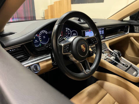 2018 Porsche Panamera 4 E-Hybrid