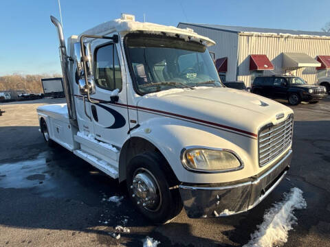 2006 Freightliner M2 106