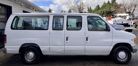 1999 Ford E-150 Chateau