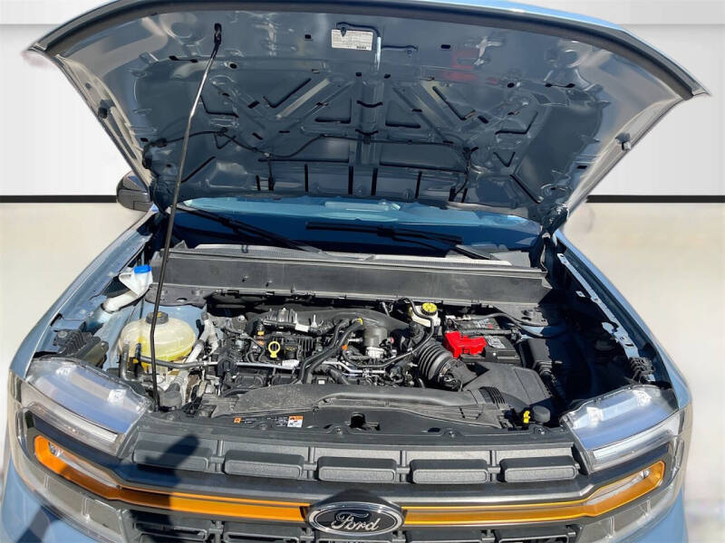 2024 Ford Maverick Lariat