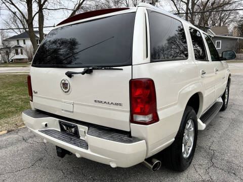 2003 Cadillac Escalade