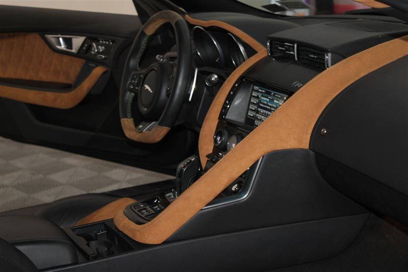 2016 Jaguar F-TYPE R