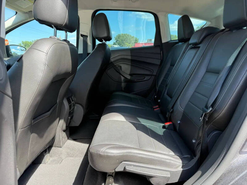 2013 Ford C-MAX Hybrid SEL