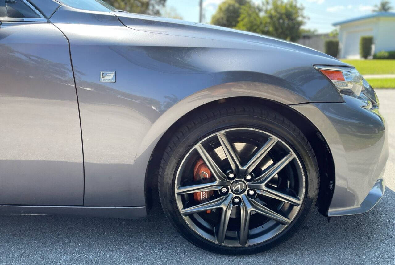 2016 Lexus IS 200t  - $17,625