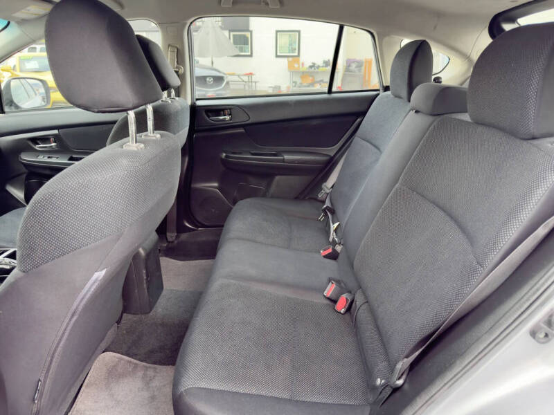 2014 Subaru Impreza 2.0i Premium