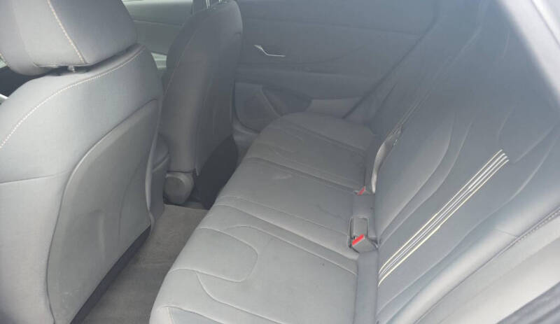 2022 Hyundai Elantra