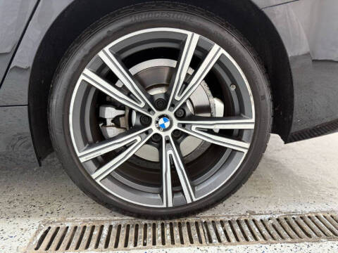 2023 BMW 3 Series 330i xDrive