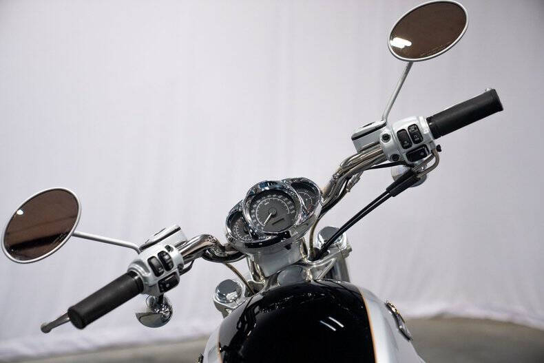 2003 Harley-Davidson V-Rod