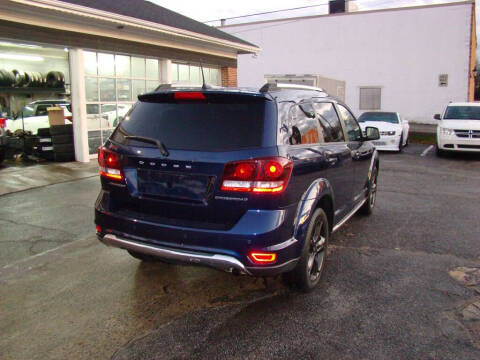 2020 Dodge Journey Crossroad