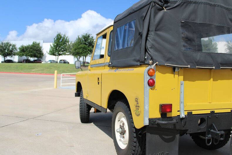 1979 Land Rover Santana