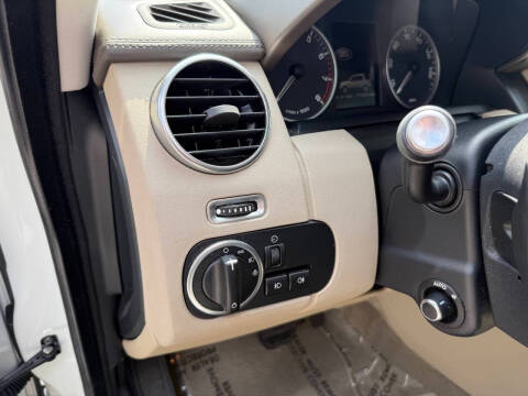 2016 Land Rover LR4 HSE LUX