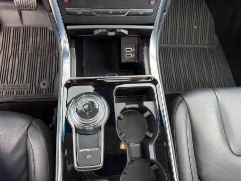 2019 Ford Edge Titanium
