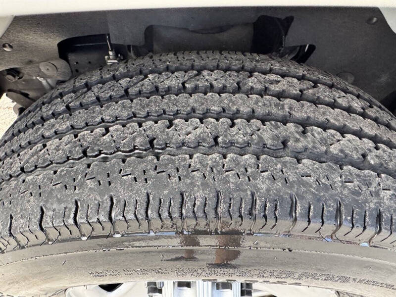 2023 Chevrolet Express 2500