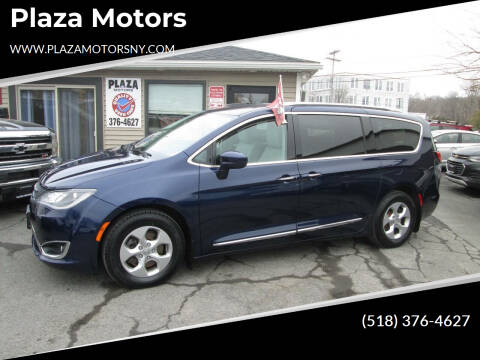 2017 Chrysler Pacifica for sale at Plaza Motors in Rensselaer NY