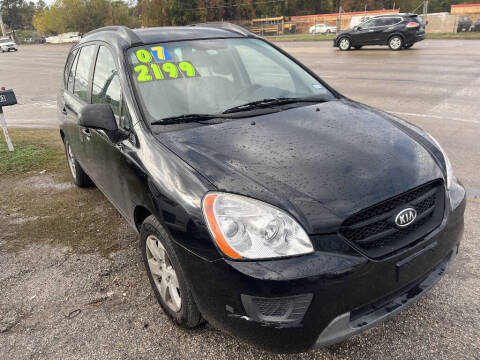 2007 Kia Rondo for sale at SCOTT HARRISON MOTOR CO in Houston TX