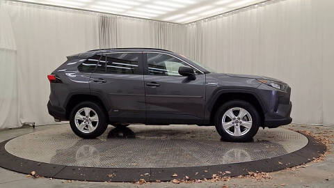 2021 Toyota RAV4 Hybrid LE