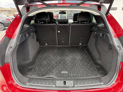 2017 Jaguar F-PACE 35t Prestige