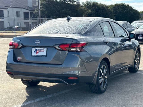 2025 Nissan Versa SV