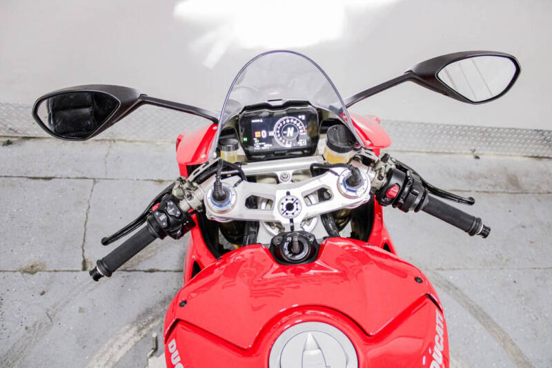 2018 Ducati Panigale V4 S