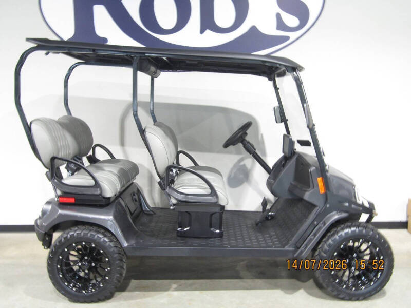 2026 E-Z-GO Liberty