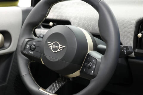 2025 MINI Hardtop 2 Door