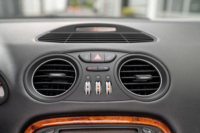 2003 Mercedes-Benz SL-Class 25