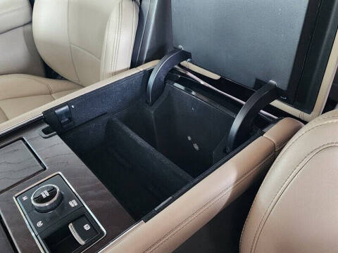 2023 Lincoln Navigator Standard