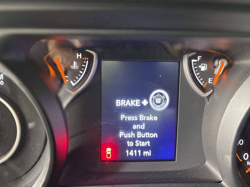 2025 Jeep Gladiator NightHawk