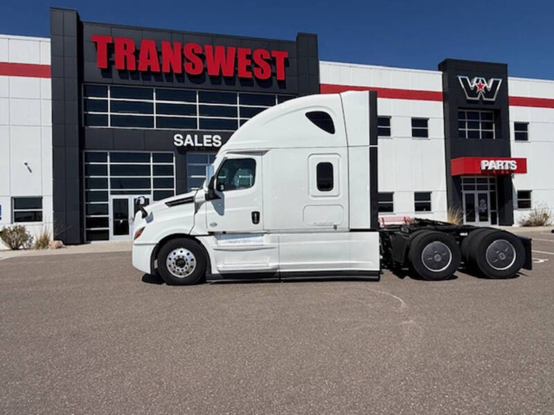 2023 Freightliner Cascadia