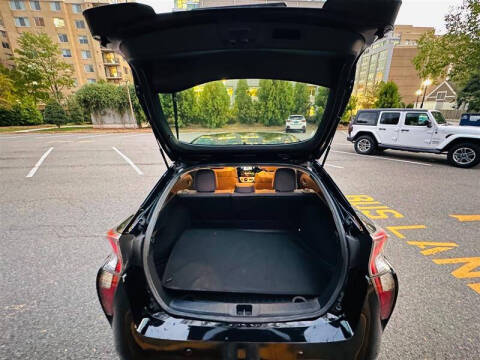 2018 Toyota Prius Two