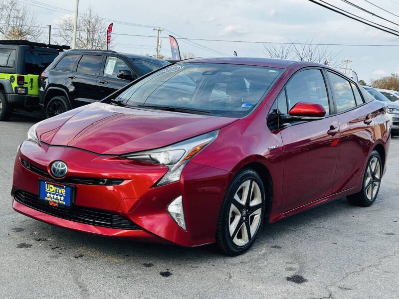 2016 Toyota Prius Two Eco Three Four Touring photo 2