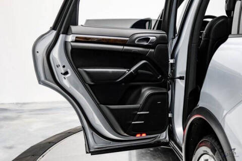 2017 Porsche Cayenne S