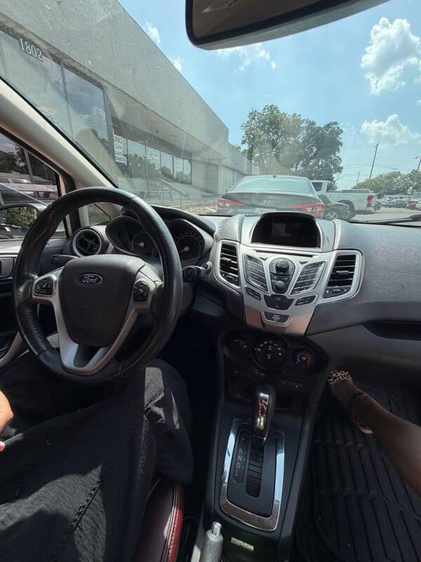2013 Ford Fiesta Titanium