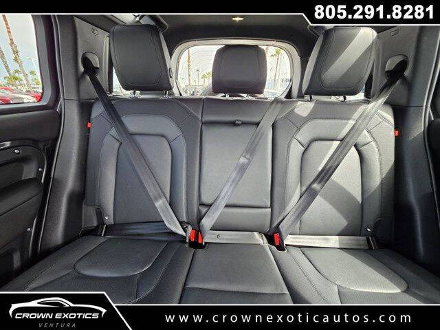 2024 Land Rover Defender 110 P400 X-Dynamic SE